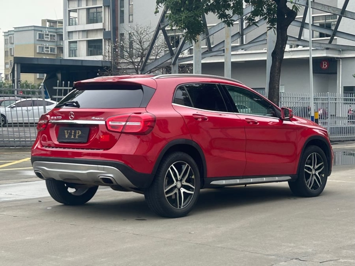 奔馳 奔馳GLA  2015款 GLA 220 4MATIC 時尚型圖片
