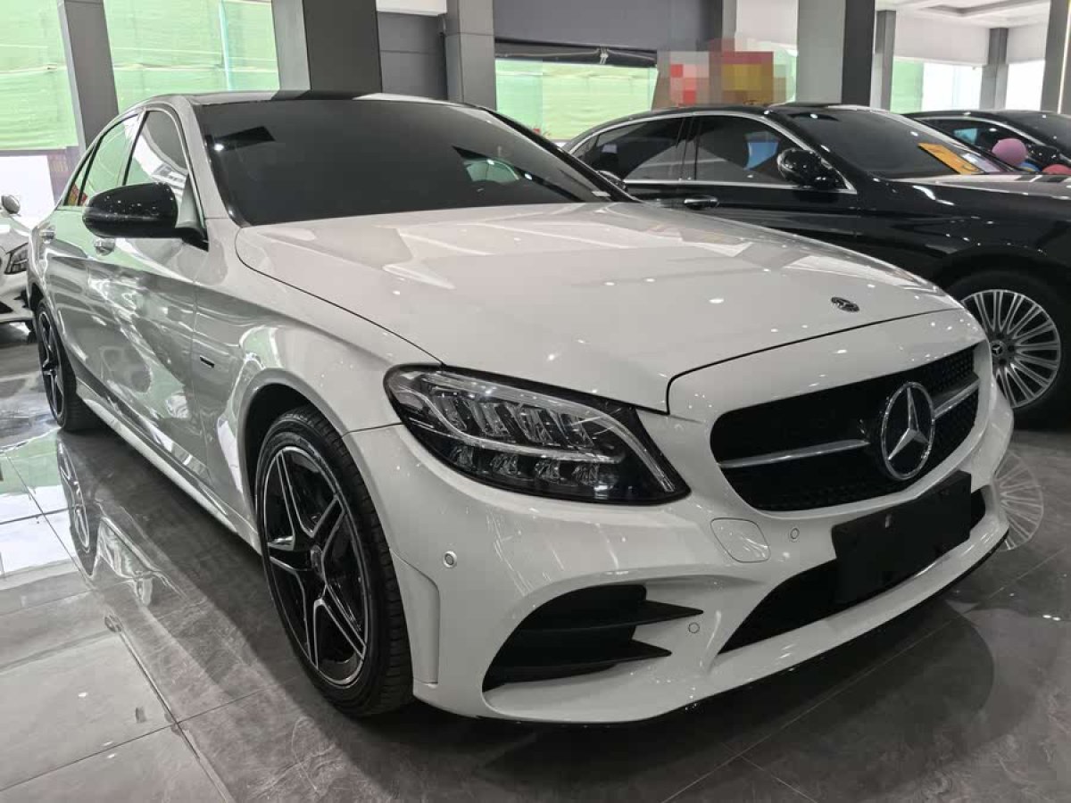 奔馳 奔馳C級(jí)  2021款 C 260 L 運(yùn)動(dòng)星耀臻藏版圖片