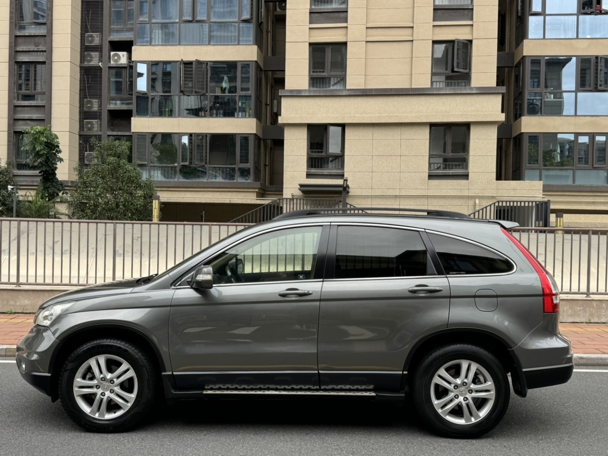 2011年10月本田 CR-V  2010款 2.4L 自動四驅(qū)豪華版