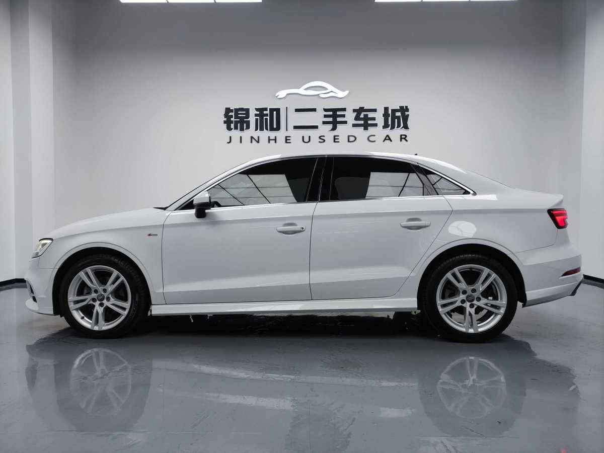 奧迪 奧迪A3  2019款 Limousine 35 TFSI 時(shí)尚型 國(guó)VI圖片