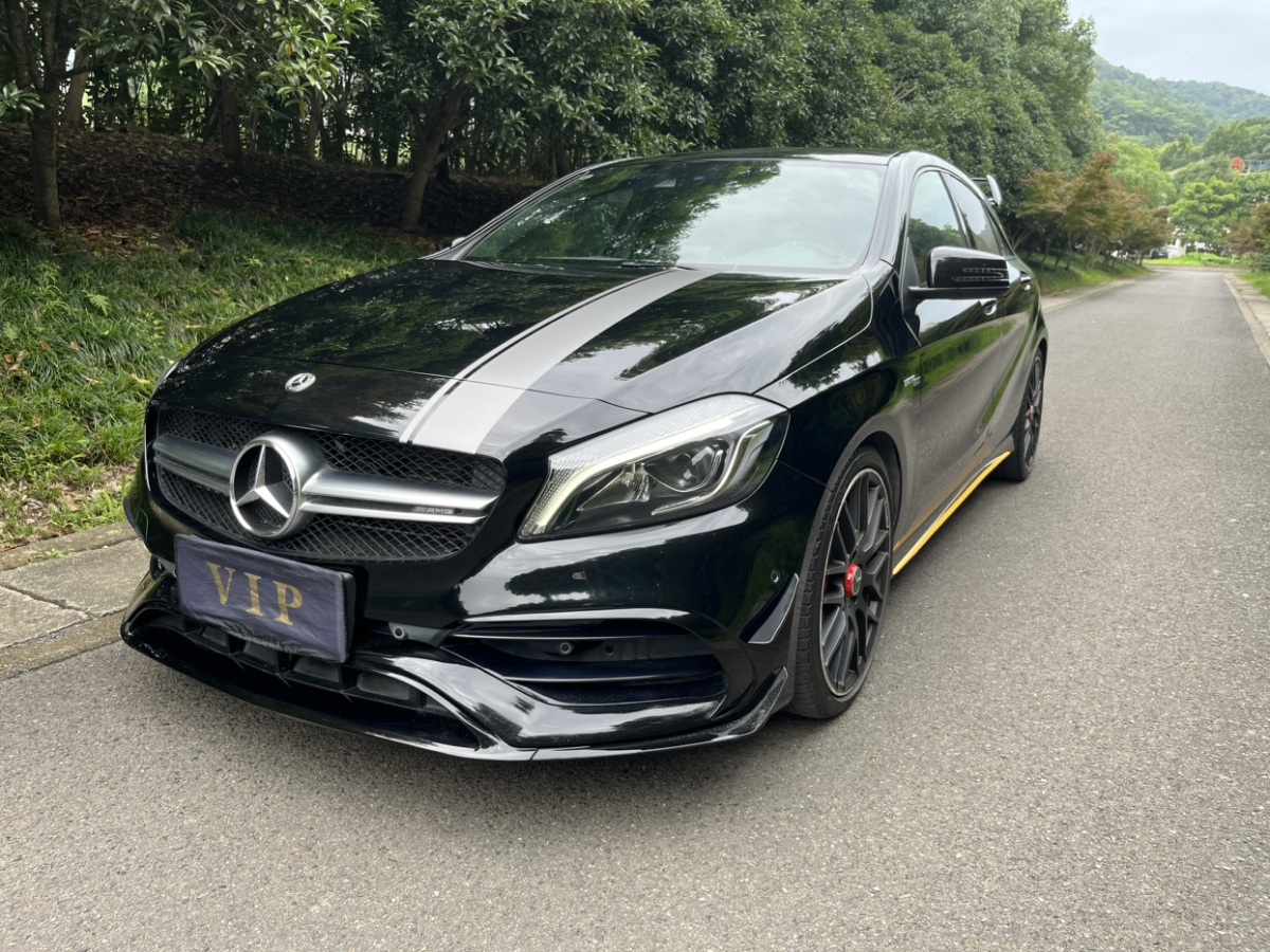 奔馳 奔馳A級AMG  2018款 AMG A 45 4MATIC 臻藏版圖片