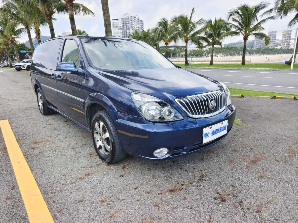 別克 GL8  2008款 陸尊 3.0L XT 導(dǎo)航版圖片