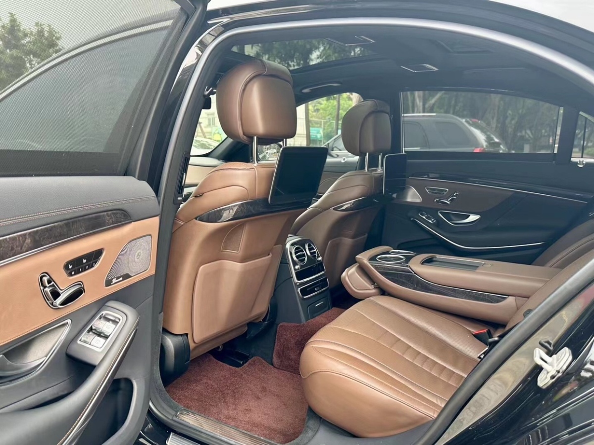 2019年6月奔驰 奔驰S级  2018款 S 500 L 4MATIC