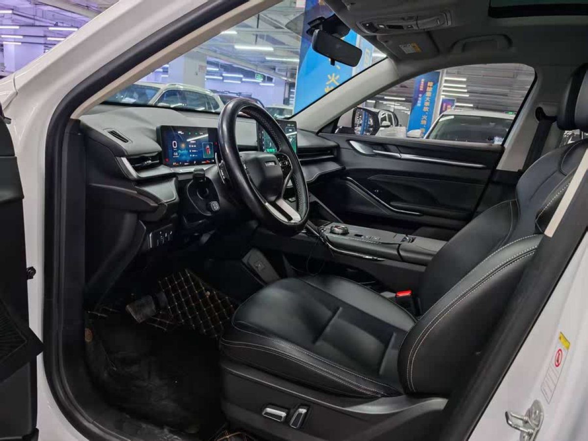 哈弗 H6  2022款 第三代 1.5T 自動兩驅(qū)Max圖片