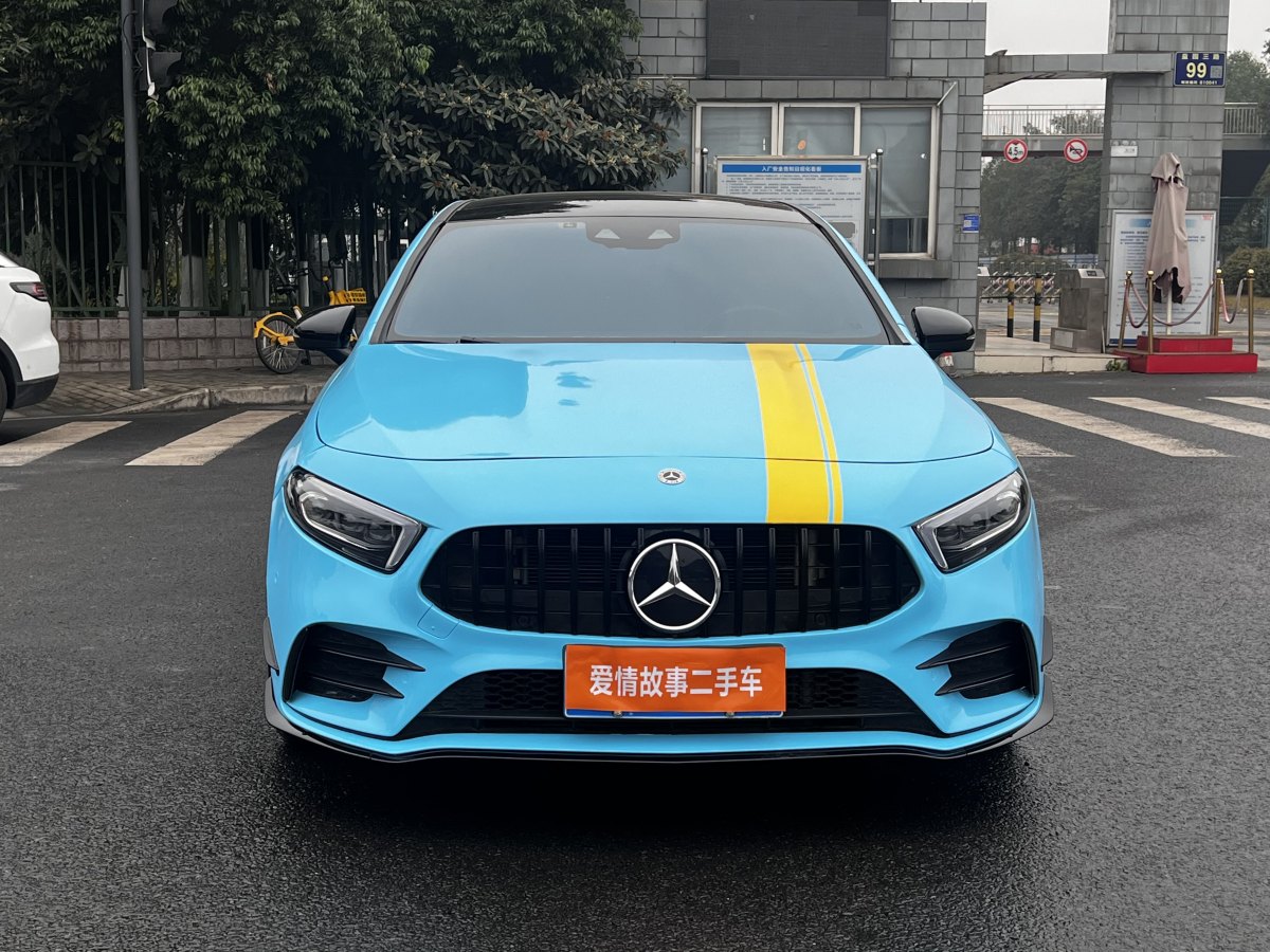 奔馳 奔馳A級(jí)AMG  2020款 AMG A 35 4MATIC圖片