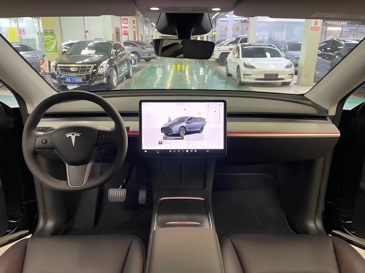 特斯拉 Model Y  2024款 后輪驅(qū)動版圖片