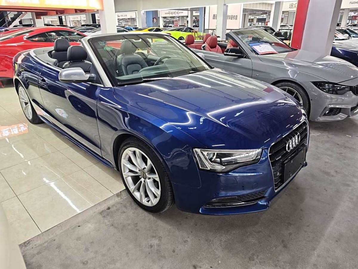 奧迪 奧迪A5  2016款 改款 Cabriolet 45 TFSI 進(jìn)取型圖片