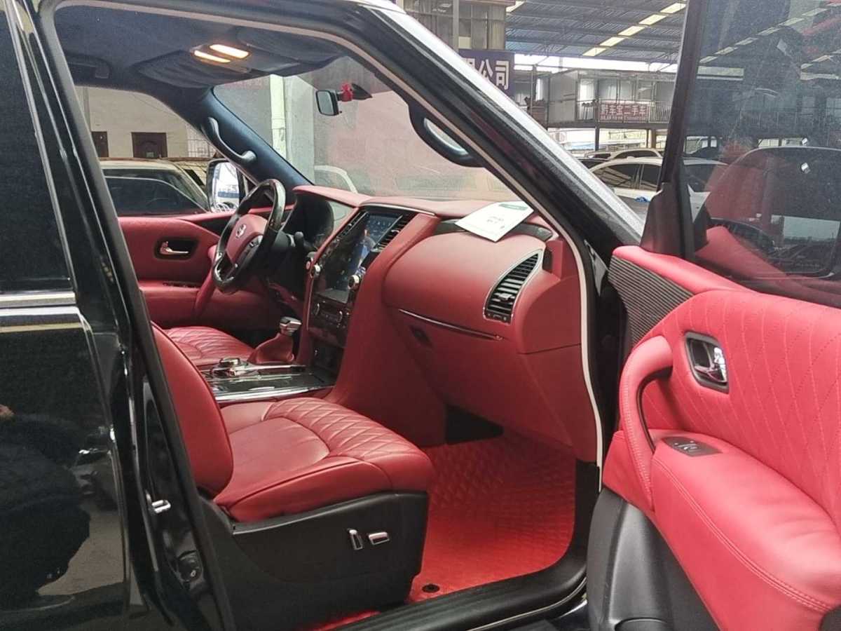 日產(chǎn) 途樂  2018款 4.0L 旗艦型圖片