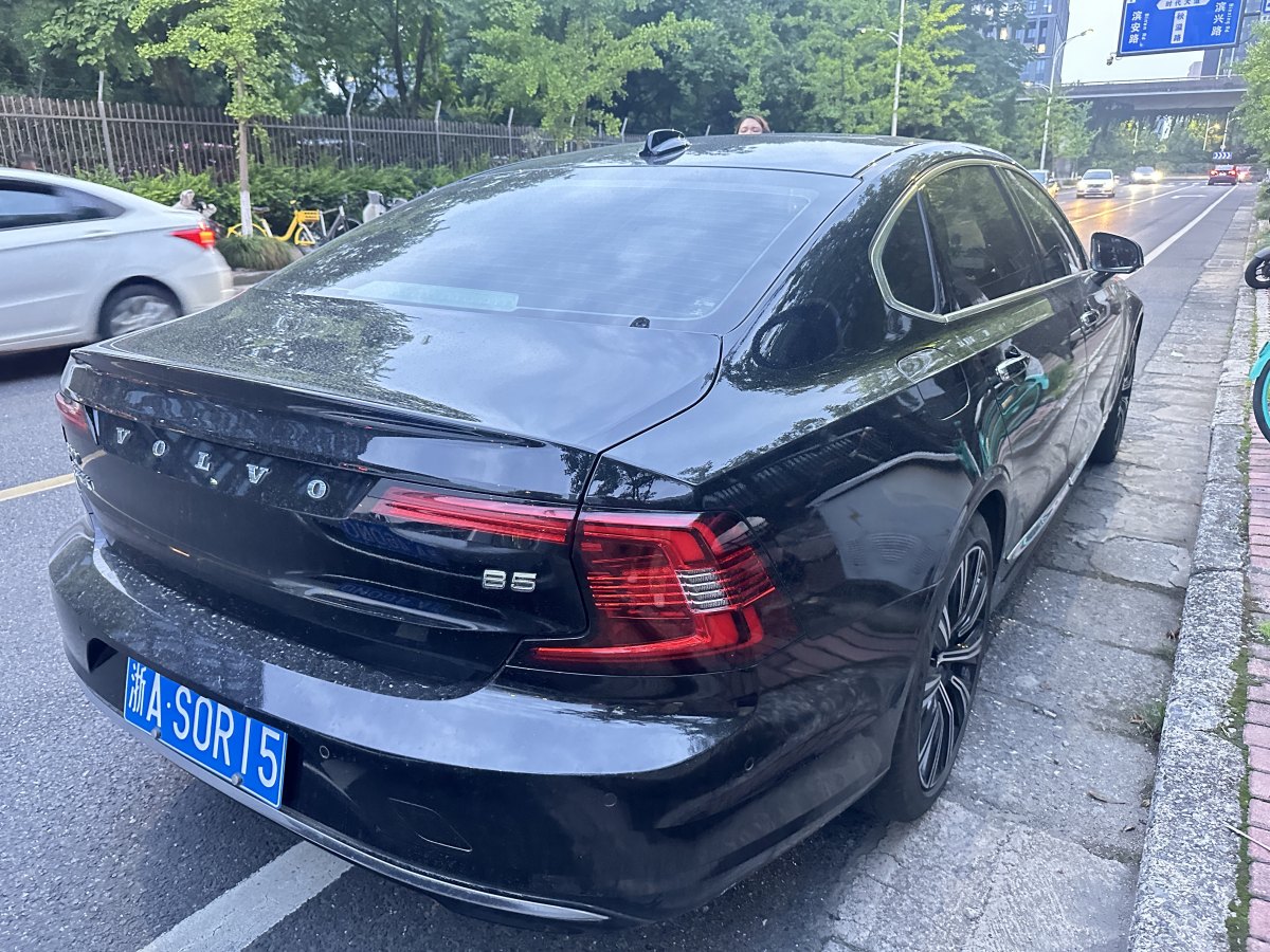 沃爾沃 S90  2025款 B5 智雅豪華版圖片