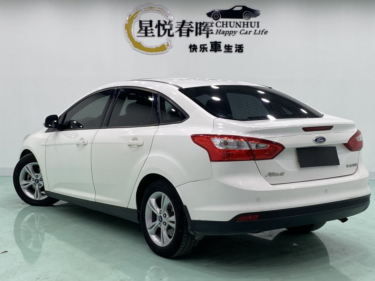 福特 ?？怂? 2012款 三廂 1.6L 自動風尚型圖片