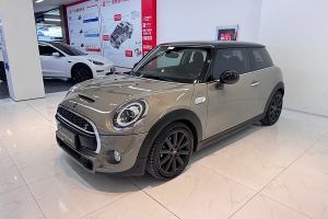 MINI MINI 2.0T COOPER S 藝術(shù)家