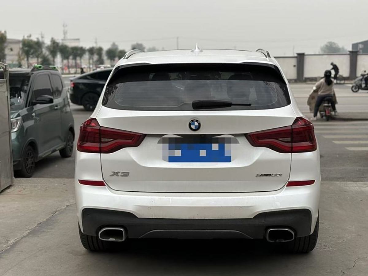 寶馬 寶馬X3  2018款 xDrive30i 領(lǐng)先型 M運(yùn)動(dòng)套裝 國V圖片