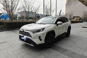 RAV4榮放 豐田 雙擎 2.5L E-CVT四驅(qū)旗艦版