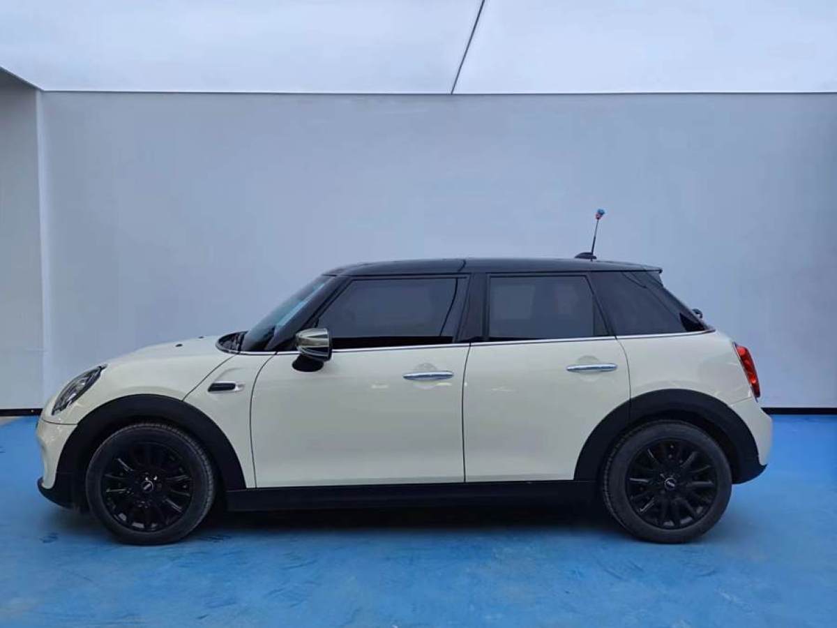 MINI MINI  2020款 1.5T ONE PLUS 五门版图片