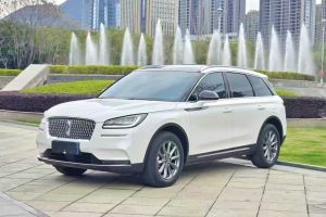 冒險(xiǎn)家 林肯 2.0T 兩驅(qū)黑騎士限量版