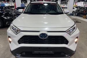 RAV4榮放 豐田 雙擎 2.5L E-CVT兩驅(qū)精英版