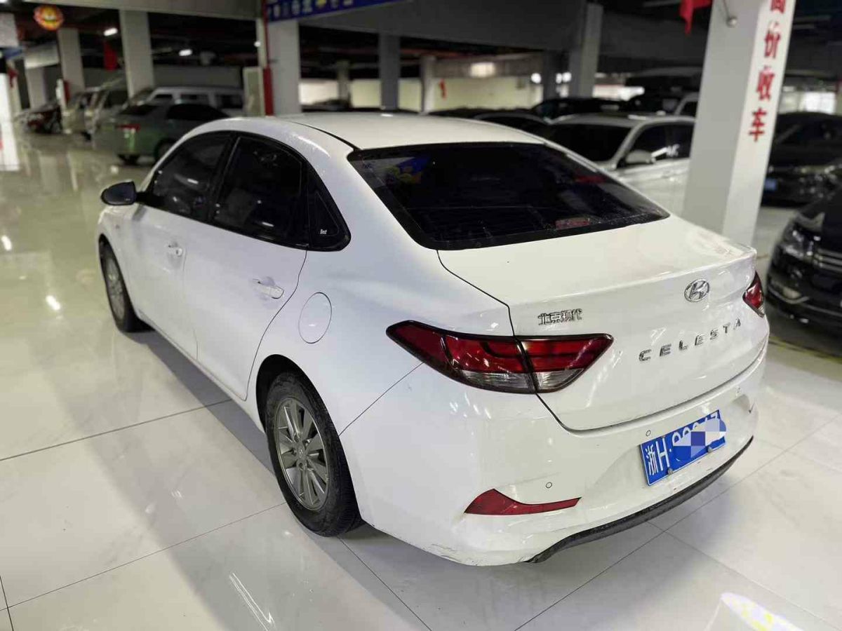 現(xiàn)代 悅動  2018款 1.6L 自動悅目版GL圖片