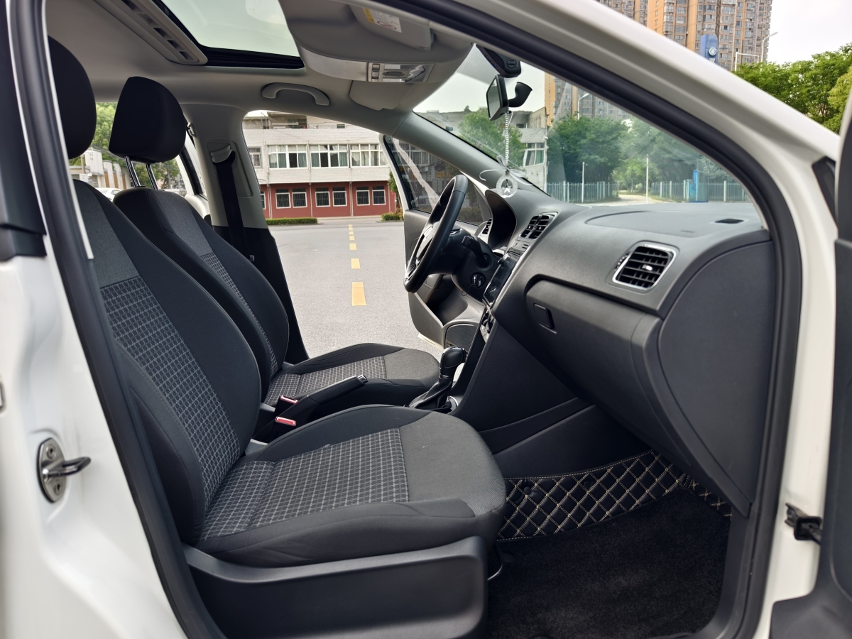 大眾 Polo  2018款 1.5L 自動(dòng)安享型圖片
