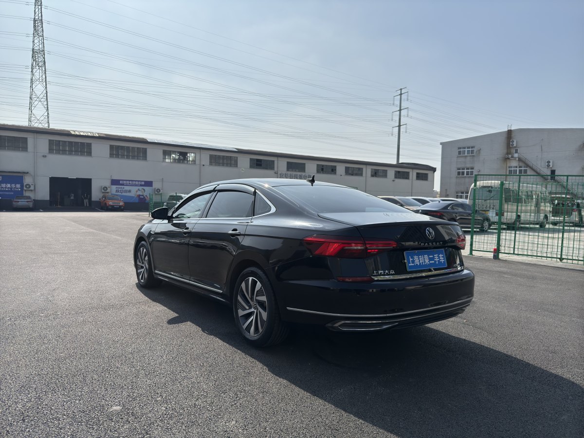 大眾 帕薩特新能源  2023款 430PHEV 混動(dòng)豪華版圖片