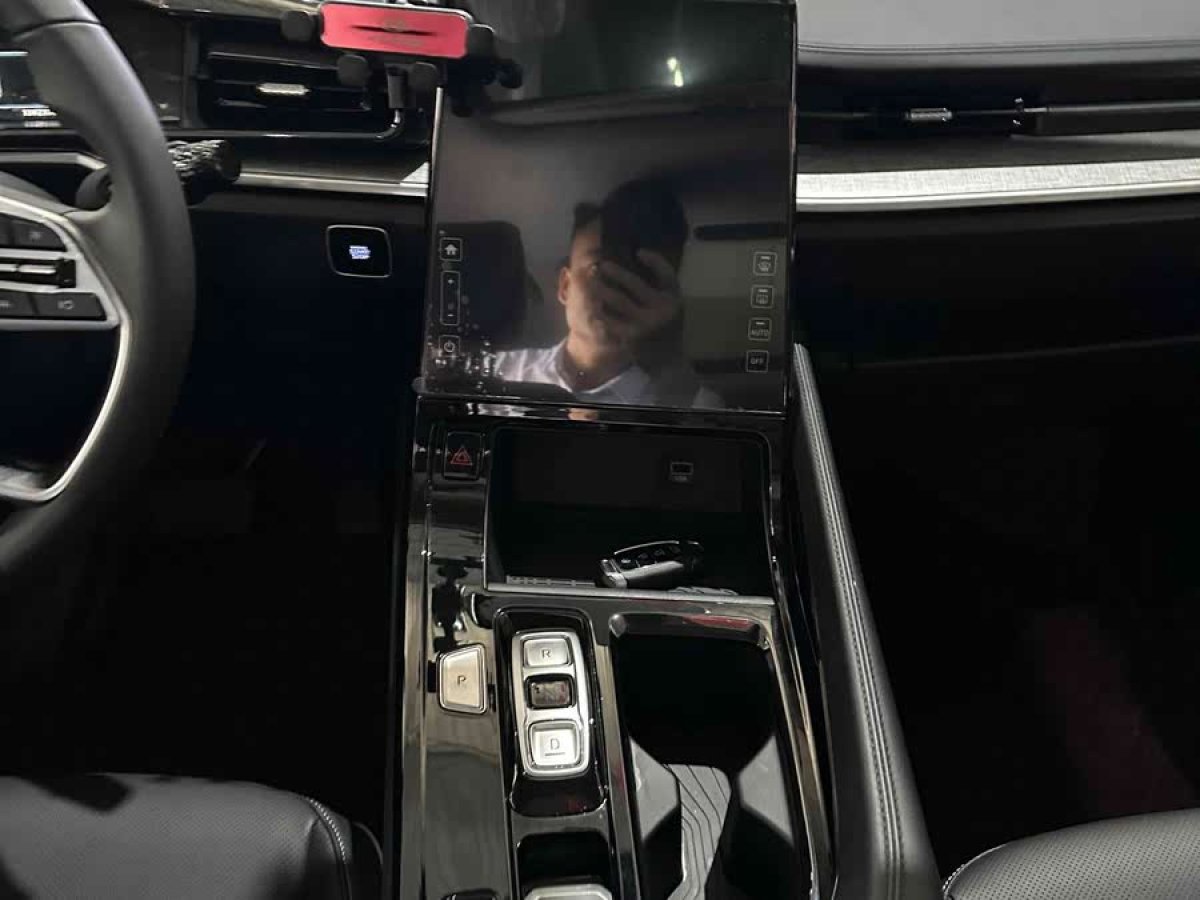 現(xiàn)代 庫斯途  2024款 270TGDi LUX 尊貴版圖片
