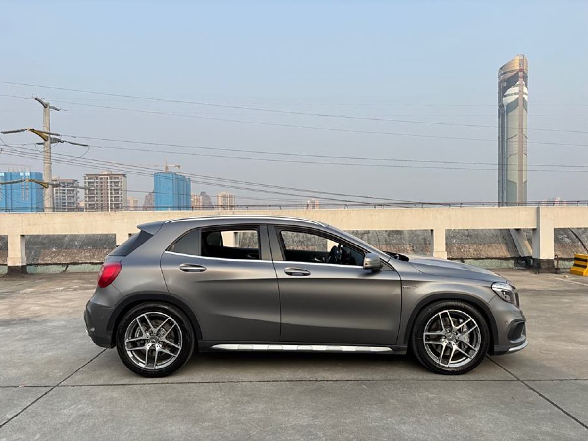 奔馳 奔馳GLA AMG  2017款 改款 AMG GLA 45 4MATIC圖片