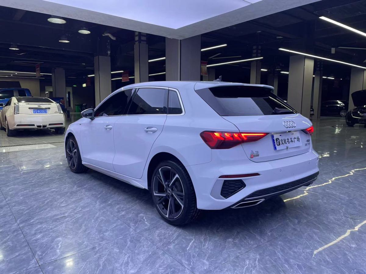 奧迪 奧迪A3  2023款 改款 Sportback 35 TFSI 時(shí)尚運(yùn)動(dòng)型圖片