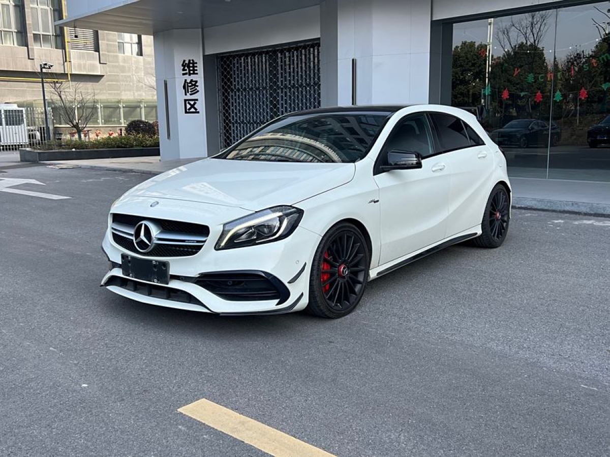 2017年5月奔馳 奔馳A級AMG  2017款 改款 AMG A 45 4MATIC