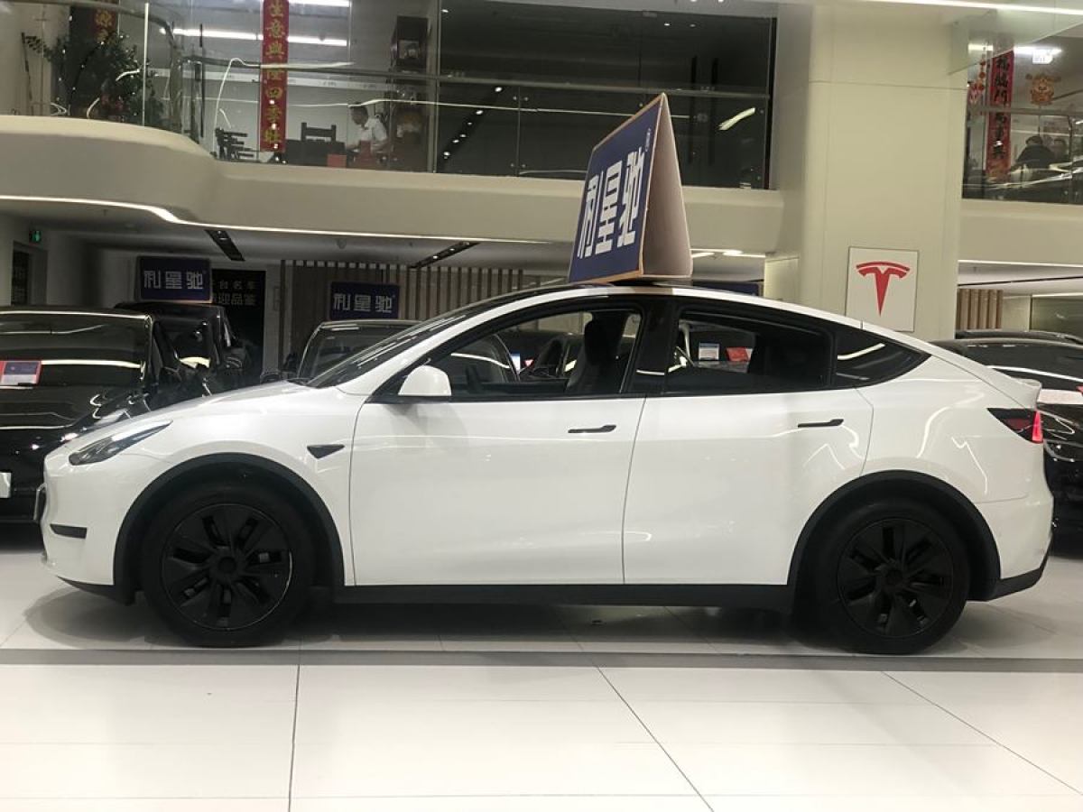 特斯拉 Model Y  2023款 煥新版 后輪驅(qū)動圖片