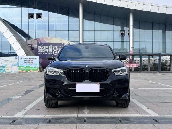 宝马 宝马X4  2020款 xDrive25i M运动套装