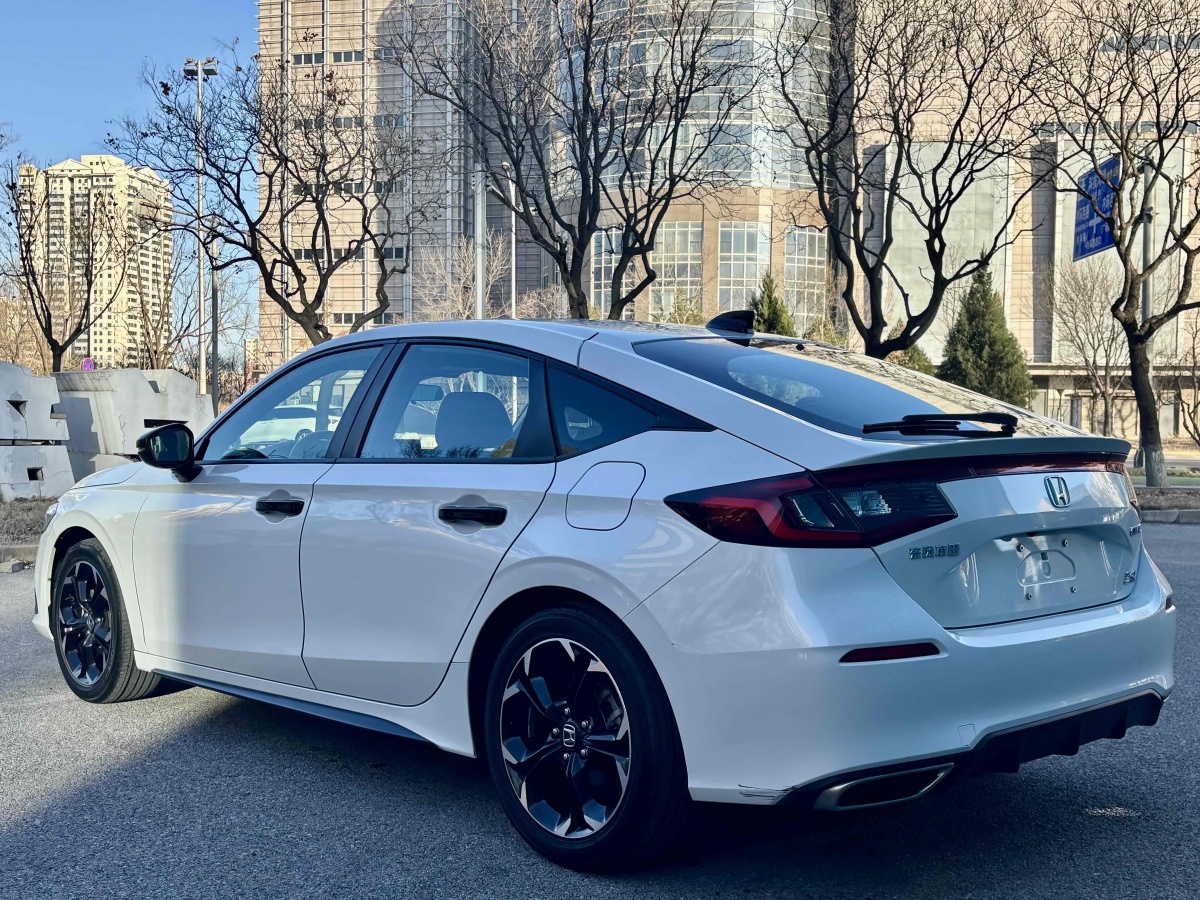 本田 思域  2023款 HATCHBACK 240TURBO CVT極銳版圖片