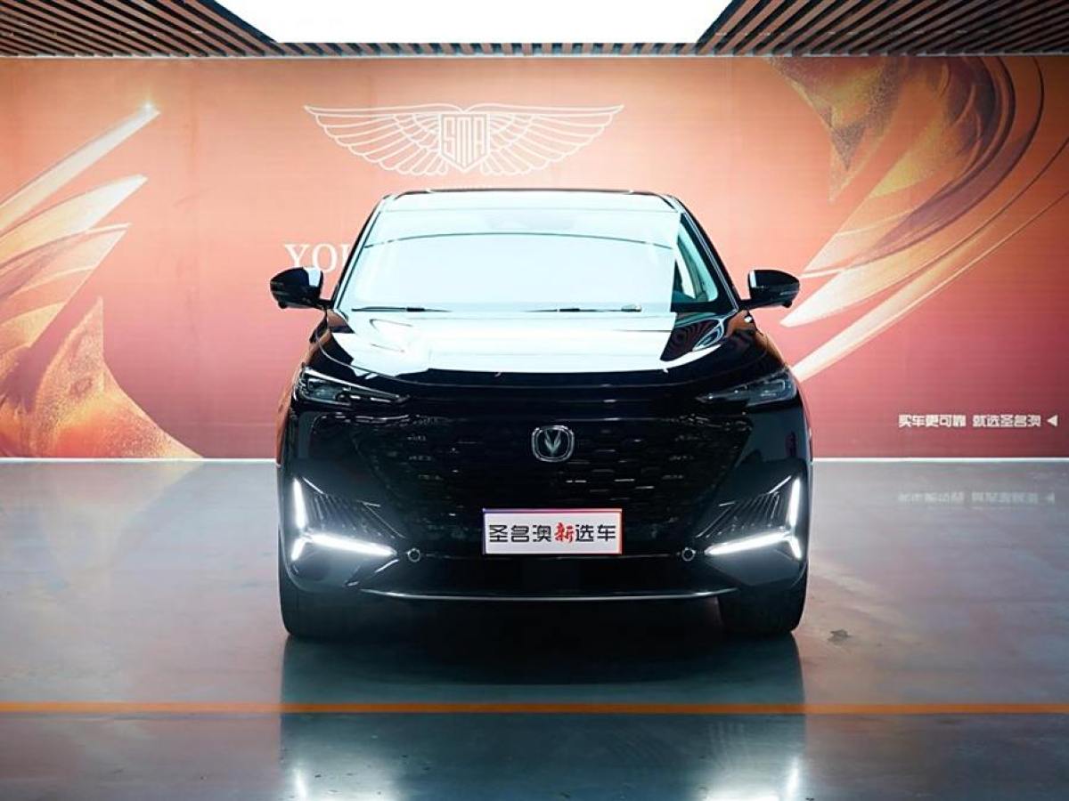 長(zhǎng)安 長(zhǎng)安UNI-K  2021款 2.0T 尊貴型圖片