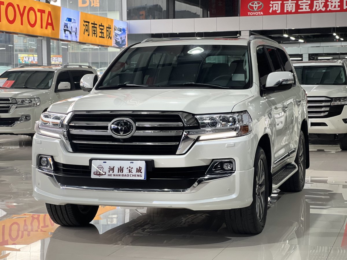 豐田 蘭德酷路澤  2018款 5.7L VX-R 12氣 底升(中東版)圖片