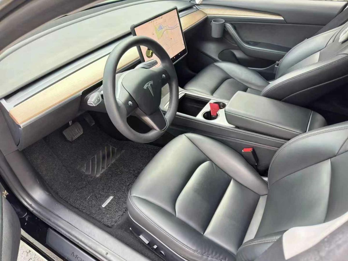 特斯拉 Model S  2021款 Plaid Plus 版圖片