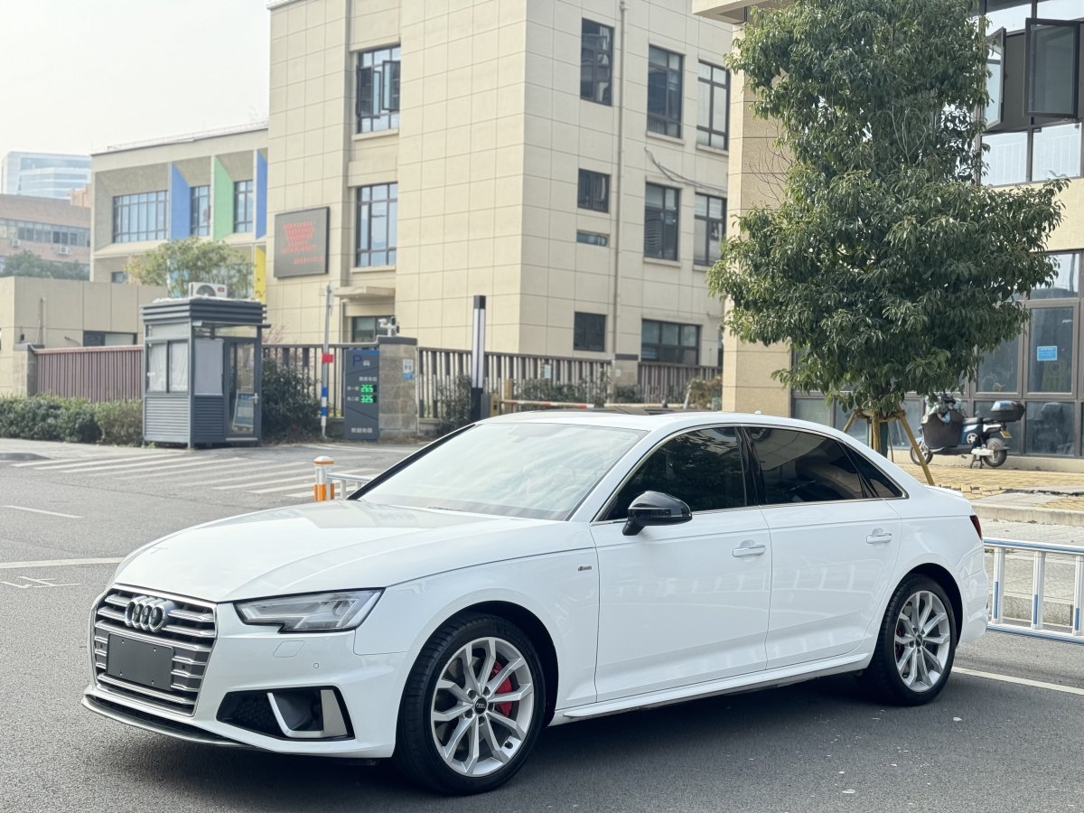 奧迪 奧迪A4L  2019款 45 TFSI quattro 個性運動版 國VI圖片