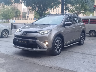 2017年10月 豐田 RAV4 榮放 2.0L CVT兩驅(qū)智尚版圖片