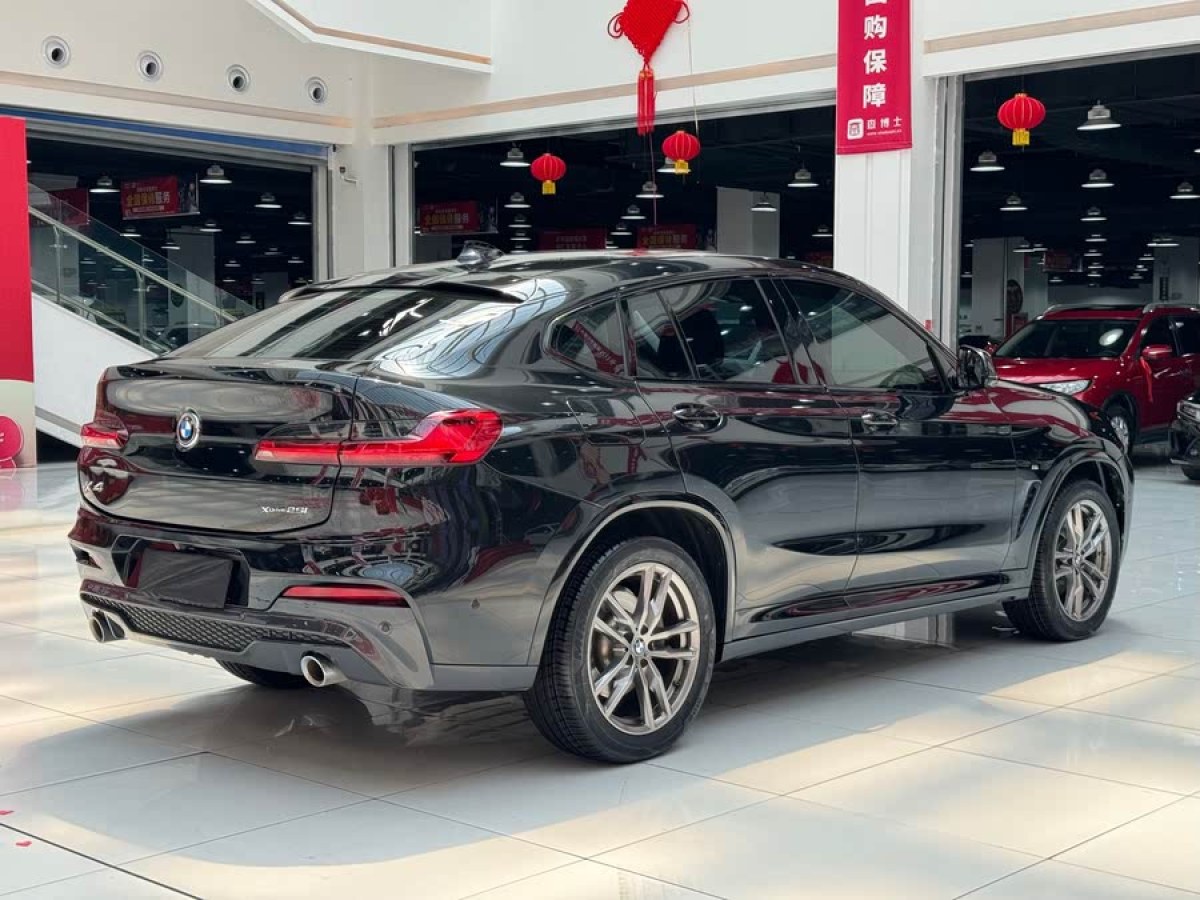 寶馬 寶馬X4  2021款 xDrive 25i M運(yùn)動(dòng)套裝圖片