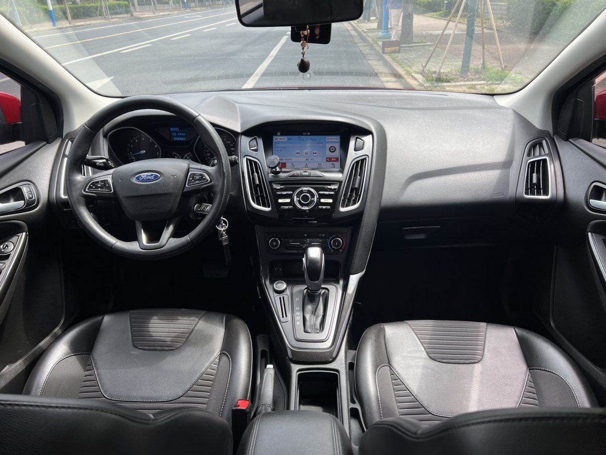 福特 ?？怂? 2018款 兩廂經(jīng)典 1.6L 自動風(fēng)尚型智行版圖片