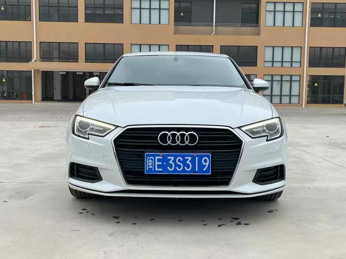 奧迪 奧迪A3  2018款 A3 1.4T 35TFSI Limousine時(shí)尚型圖片