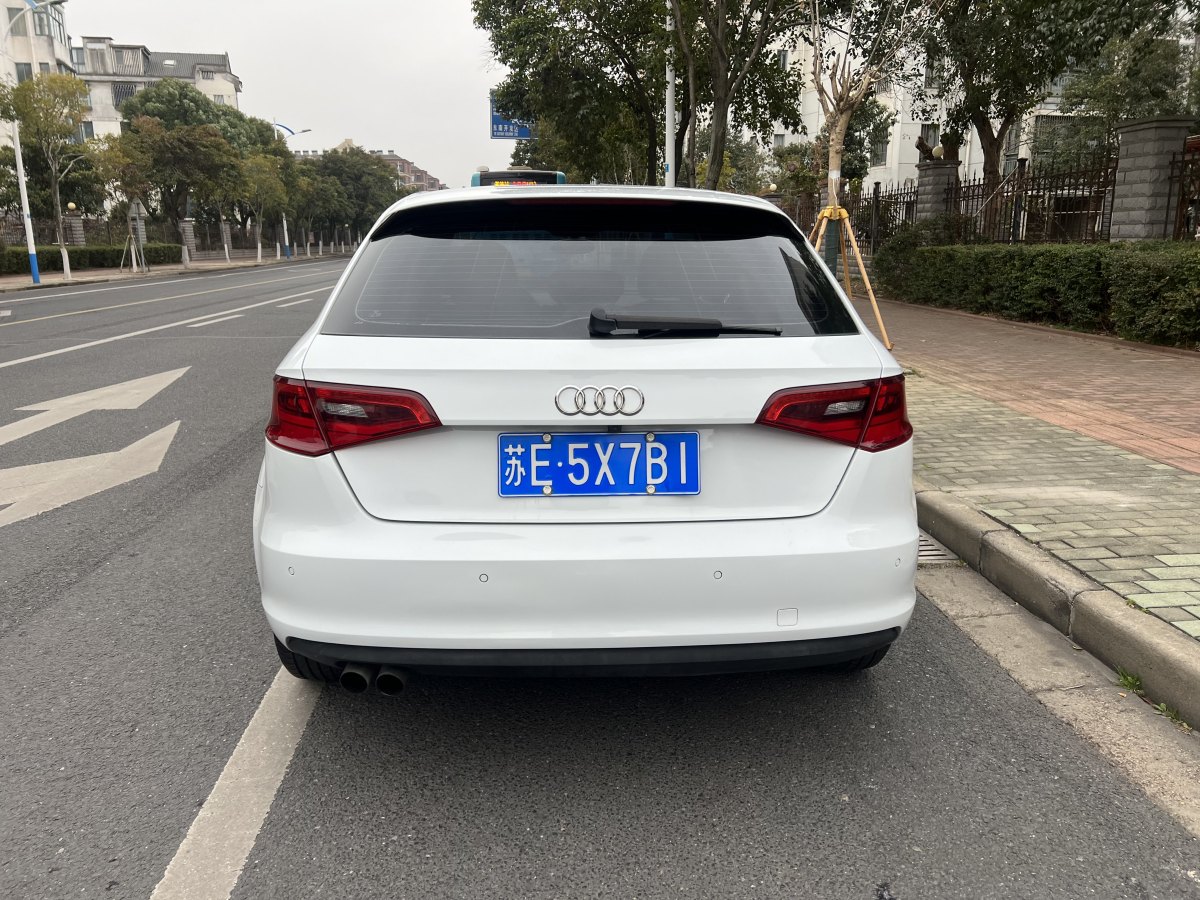 奧迪 奧迪A3  2015款 Sportback 35 TFSI 百萬(wàn)紀(jì)念舒享型圖片