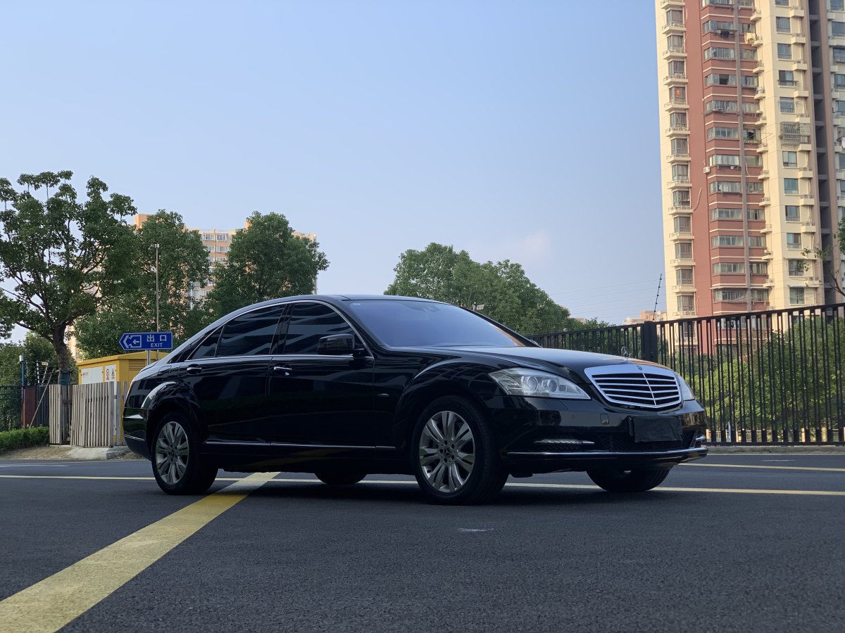 2011年6月奔馳 奔馳S級  2011款 S 500 L CGI 4MATIC