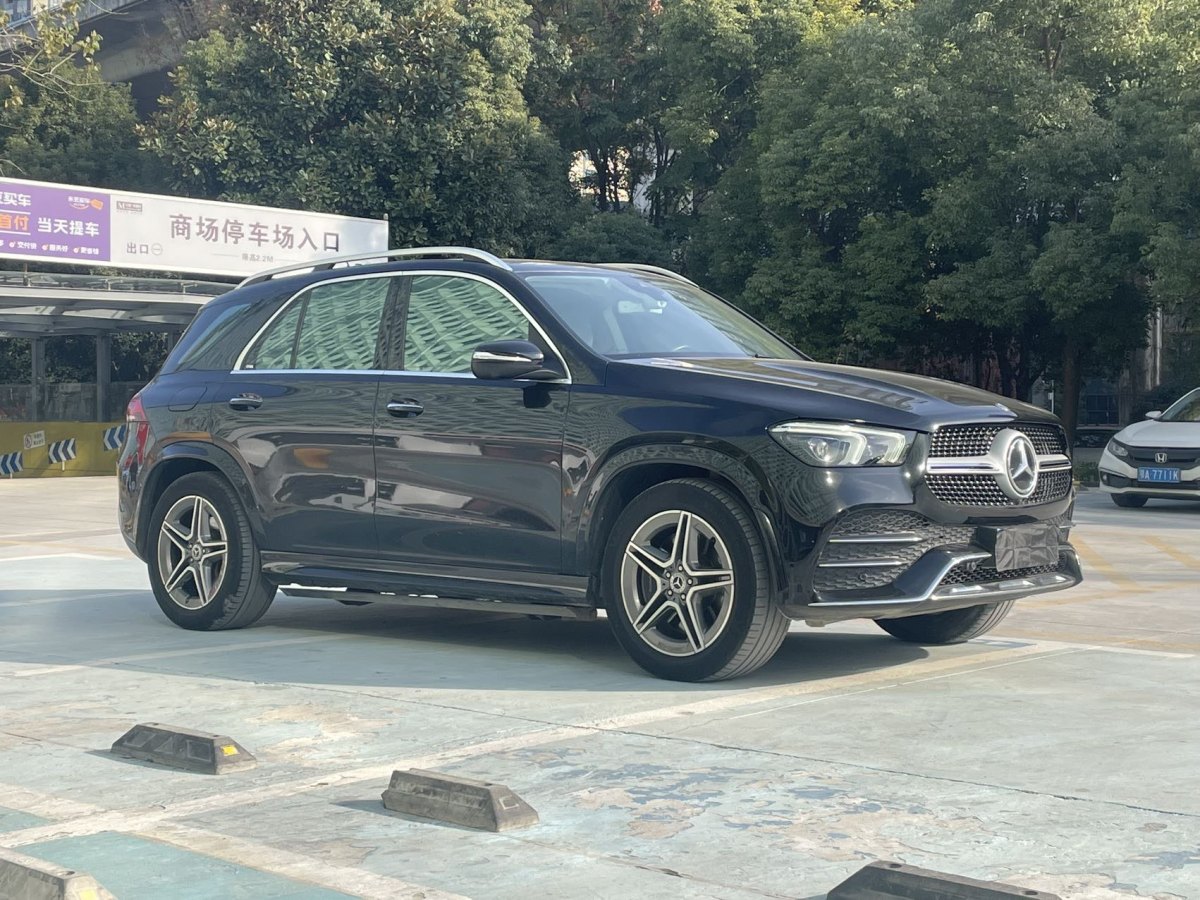 奔馳 奔馳GLE  2020款 改款 GLE 450 4MATIC 時尚型圖片