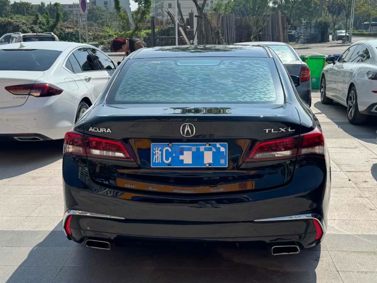 謳歌 TLX 圖片