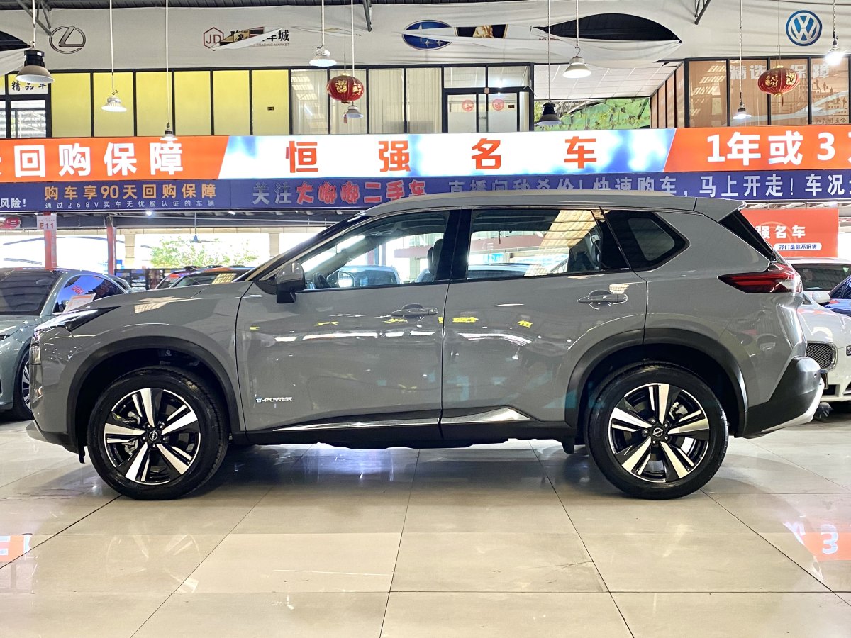 日產(chǎn) 奇駿  2023款 e-POWER 超混雙電機四驅(qū)至尊版圖片