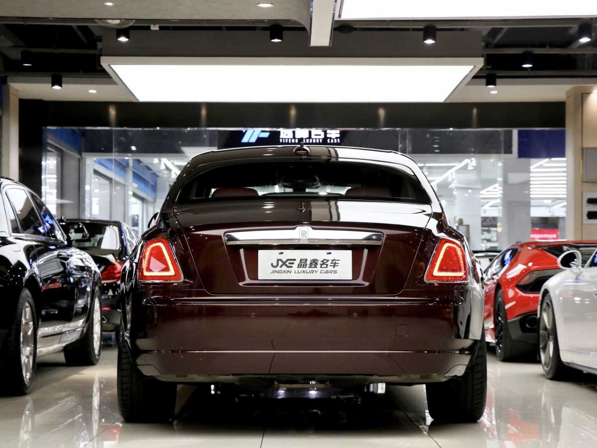 勞斯萊斯 古思特  2012款 6.6T 加長(zhǎng)版圖片