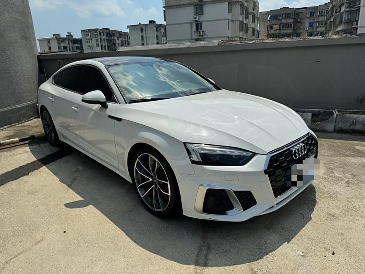 奧迪 奧迪A5  2023款 Sportback 45 TFSI quattro 臻選動(dòng)感型圖片