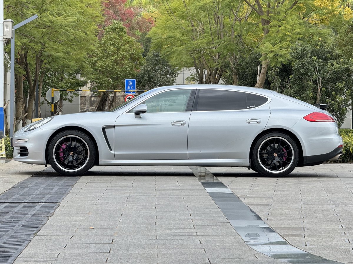 保時(shí)捷 Panamera  2014款 Panamera S Executive 3.0T圖片