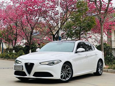 2018年4月 阿爾法·羅密歐 Giulia 2.0T 200HP 豪華版圖片