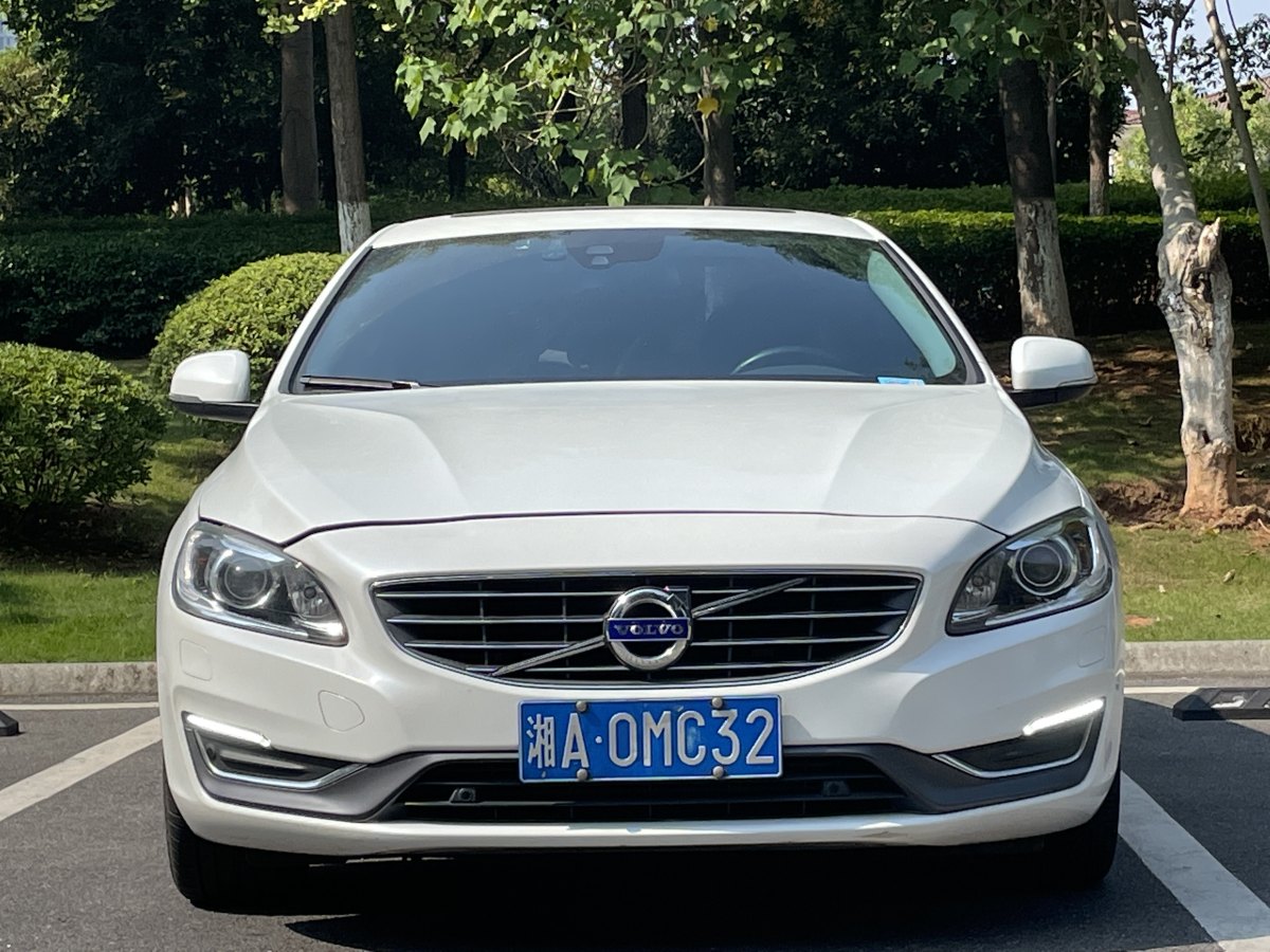 沃爾沃 S60  2016款 L 2.0T T4 智遠(yuǎn)版圖片