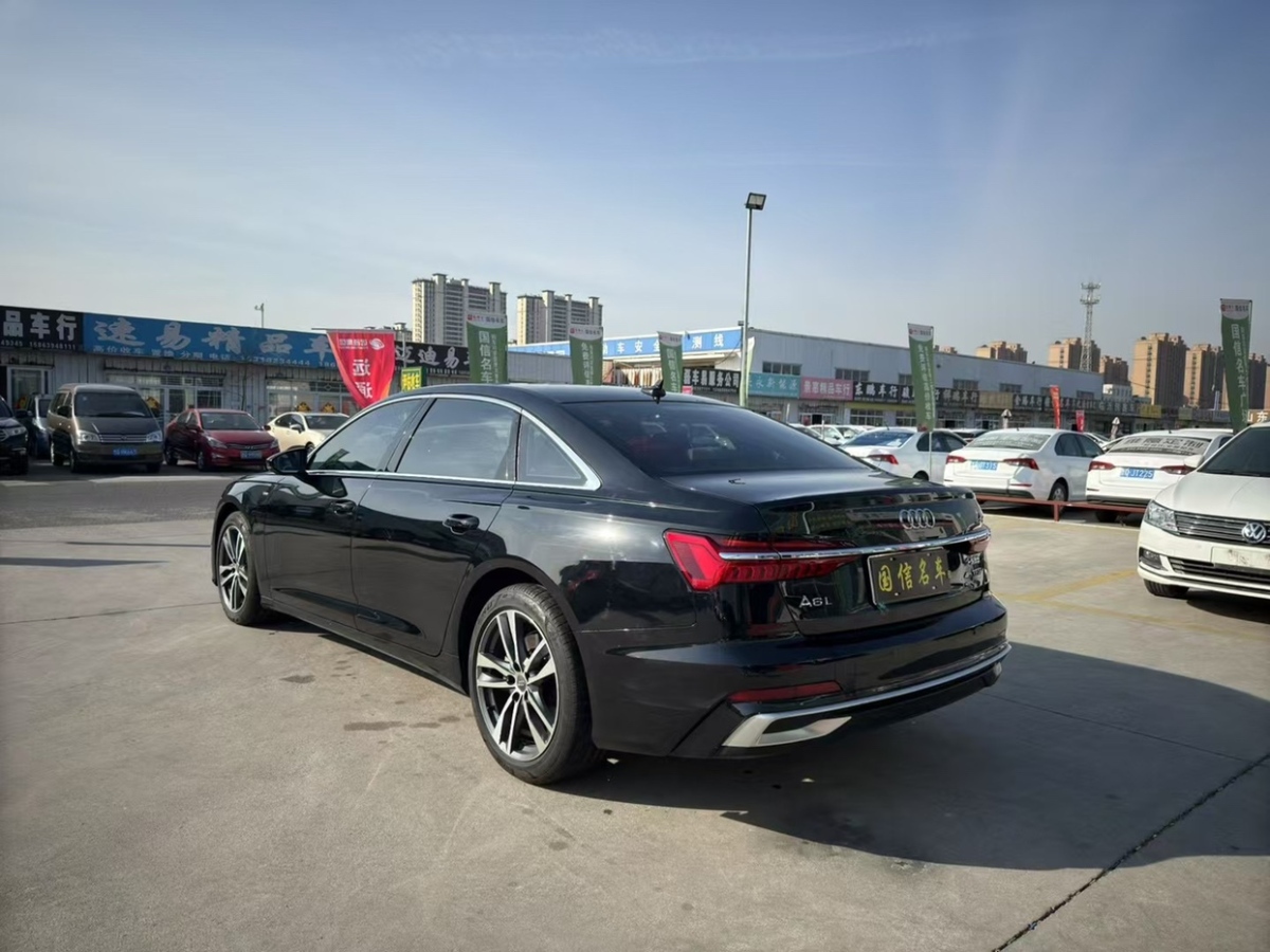 奧迪 奧迪A6L  2023款 45 TFSI 臻選動感型圖片