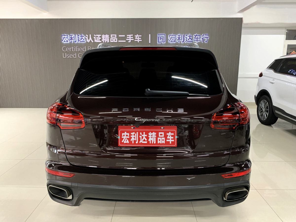 保時(shí)捷 Cayenne  2015款 Cayenne 3.0T圖片